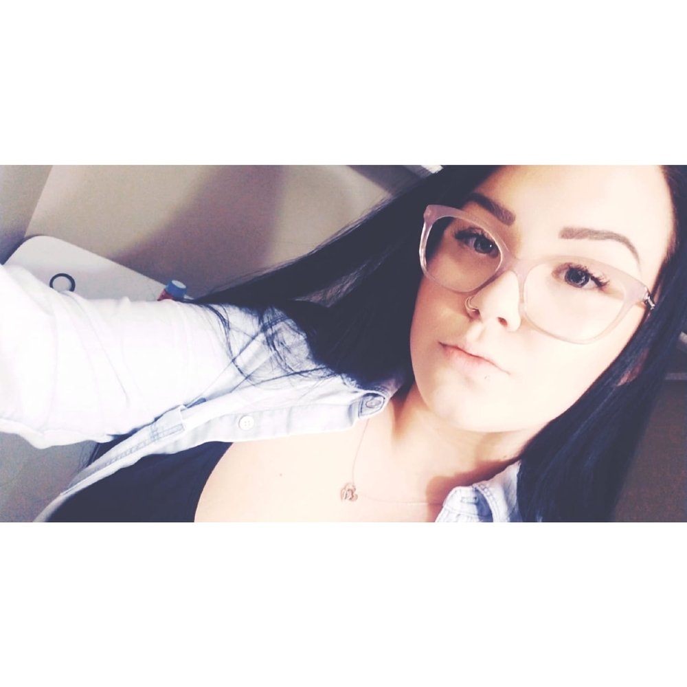 Meet your Posher, Karley